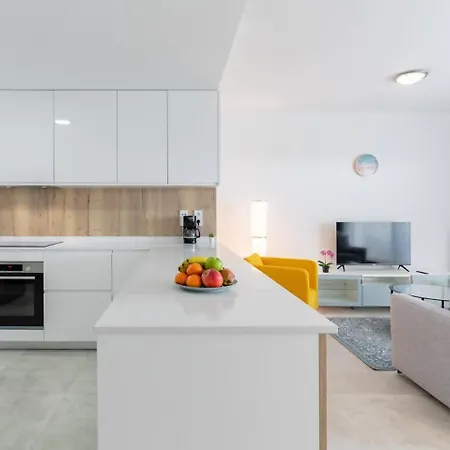 Bright And Stunning 2 Bed In Southbay - Rdr530