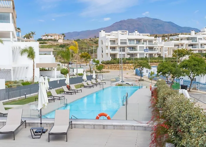 Apartment Bright And Stunning 2 Bed In Southbay - Rdr530 *