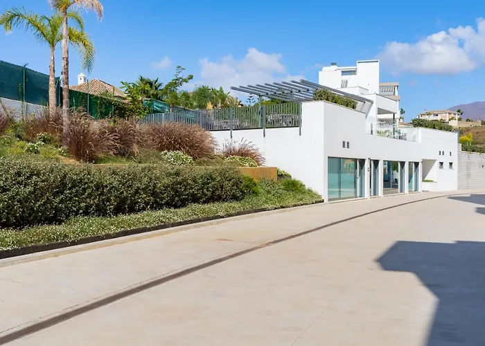 Bright And Stunning 2 Bed In Southbay - Rdr530 Estepona