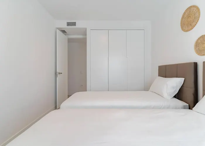 Appartement Bright And Stunning 2 Bed In Southbay - Rdr530 Estepona